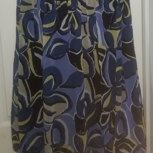 DRESS - Picture 2 of 5